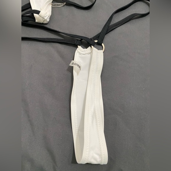 Micro bikini - Picture 3 of 6